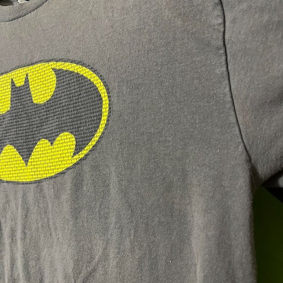 XL Grey yellow DC Comics Batman tee - Picture 5 of 8